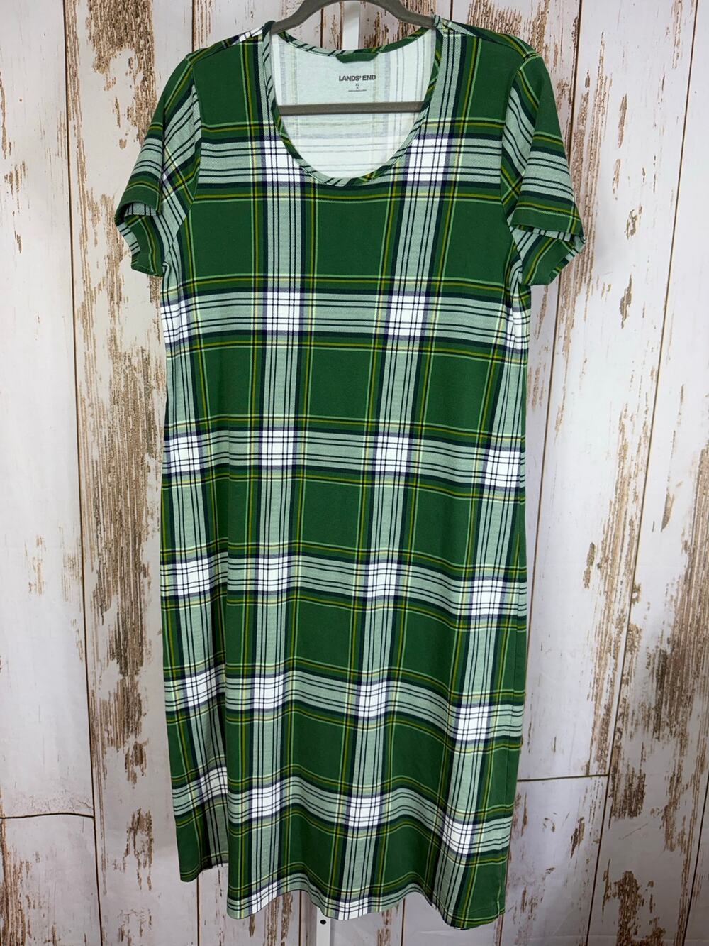 Land's End, Green Plaid Dress. Size XL. In excellent condition!